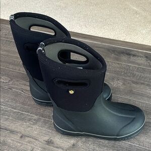 BOGS winter boots